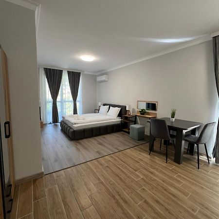 Green Park Apartments And Rooms For Guests Asenovgrad Ngoại thất bức ảnh