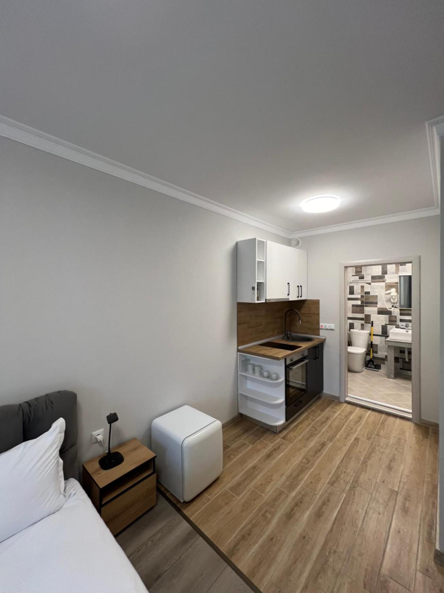 Green Park Apartments And Rooms For Guests Asenovgrad Ngoại thất bức ảnh